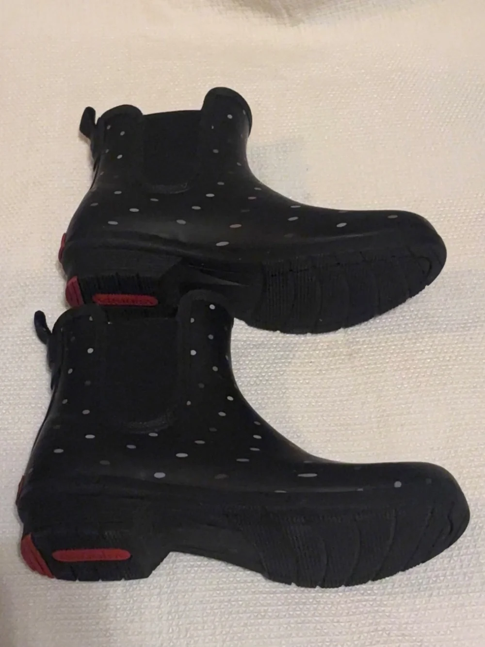 Chooka Women’s Rain Boots Black/White Polka Dots Sz 7